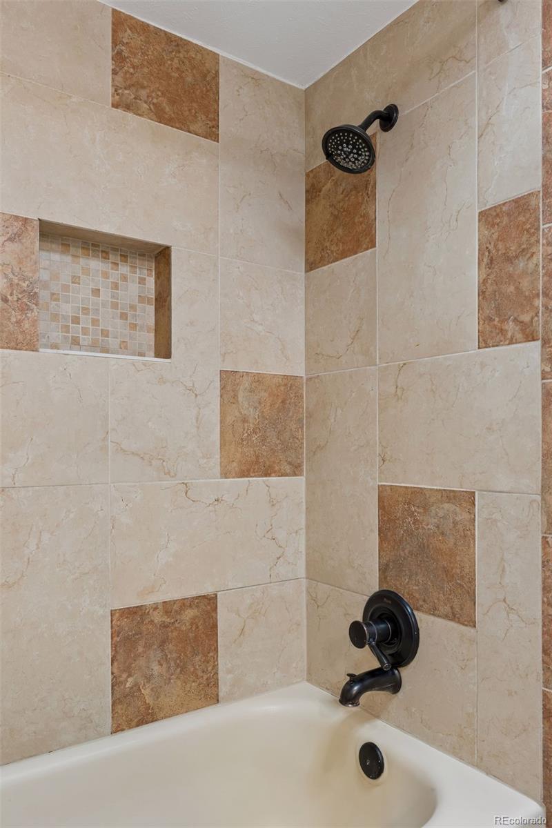 MLS Image #17 for 4064 s atchison way 102,aurora, Colorado