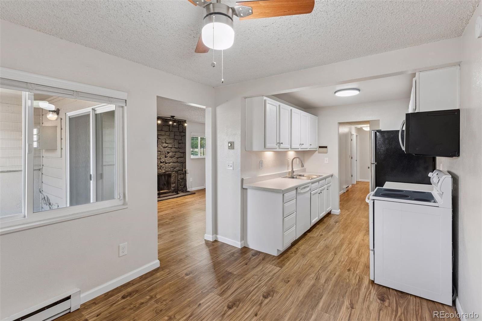 MLS Image #6 for 4064 s atchison way 102,aurora, Colorado