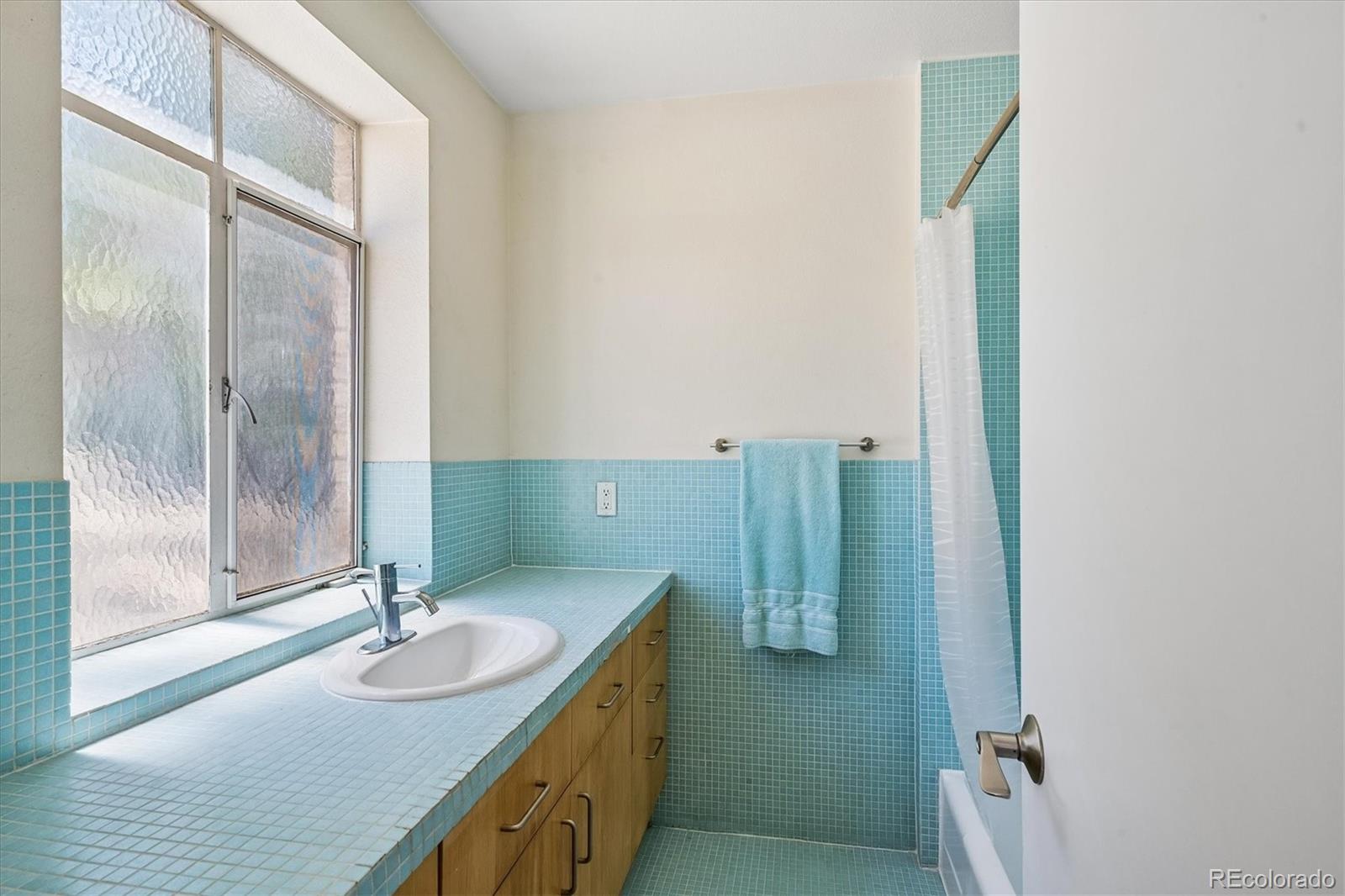 MLS Image #21 for 500 e 11th avenue 301,denver, Colorado