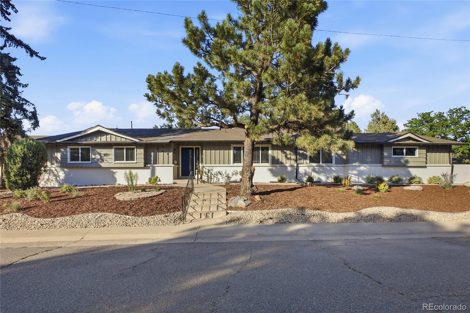 MLS Image #26 for 642 s pontiac street,denver, Colorado