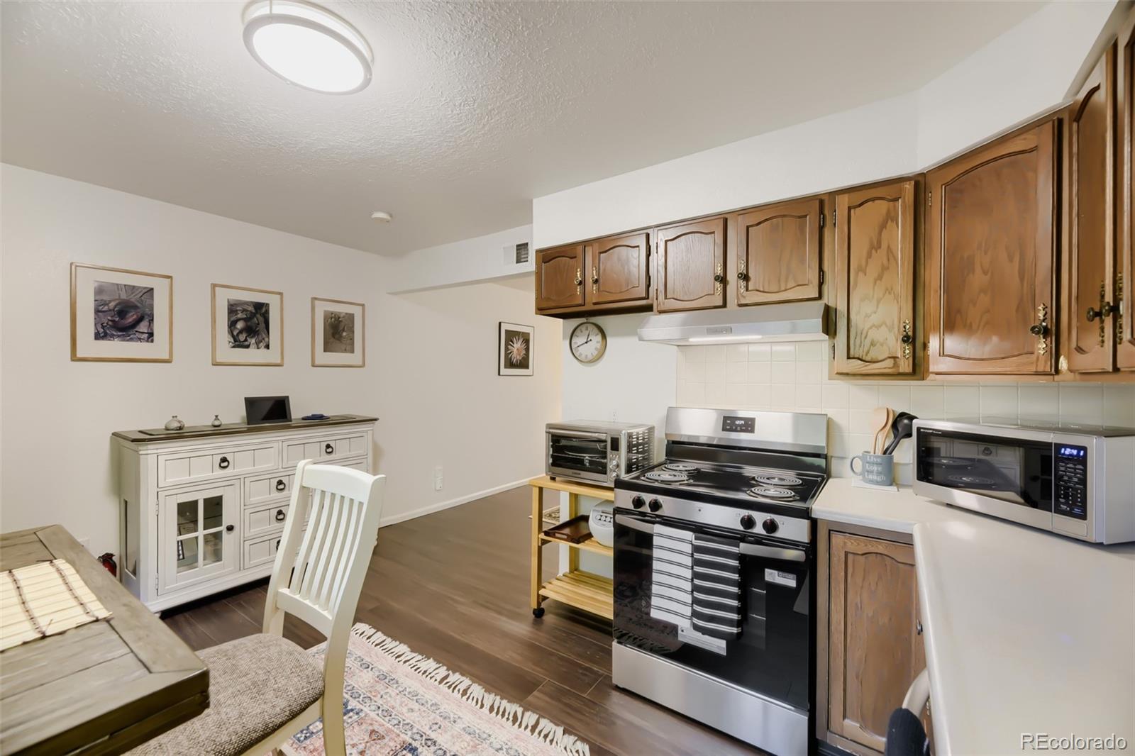 MLS Image #16 for 5691 w 35th avenue,denver, Colorado