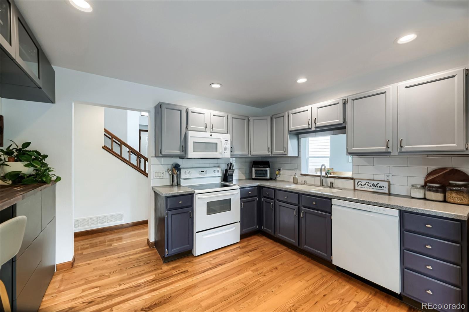 MLS Image #4 for 11734 w 85th avenue,arvada, Colorado