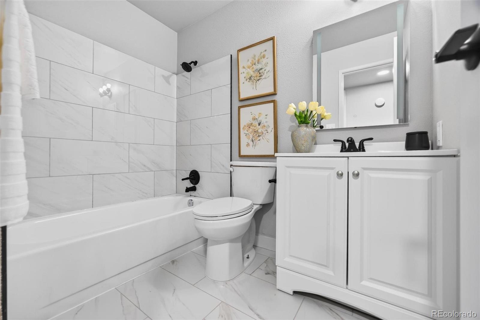 MLS Image #4 for 4400 s quebec street,denver, Colorado