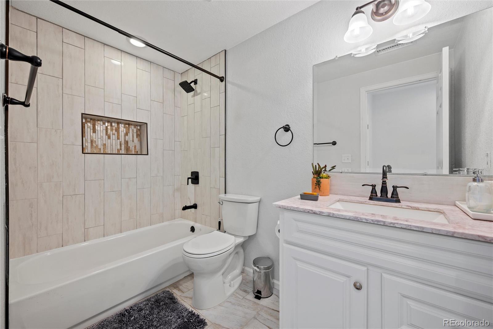 MLS Image #22 for 14192 e chenango place,aurora, Colorado
