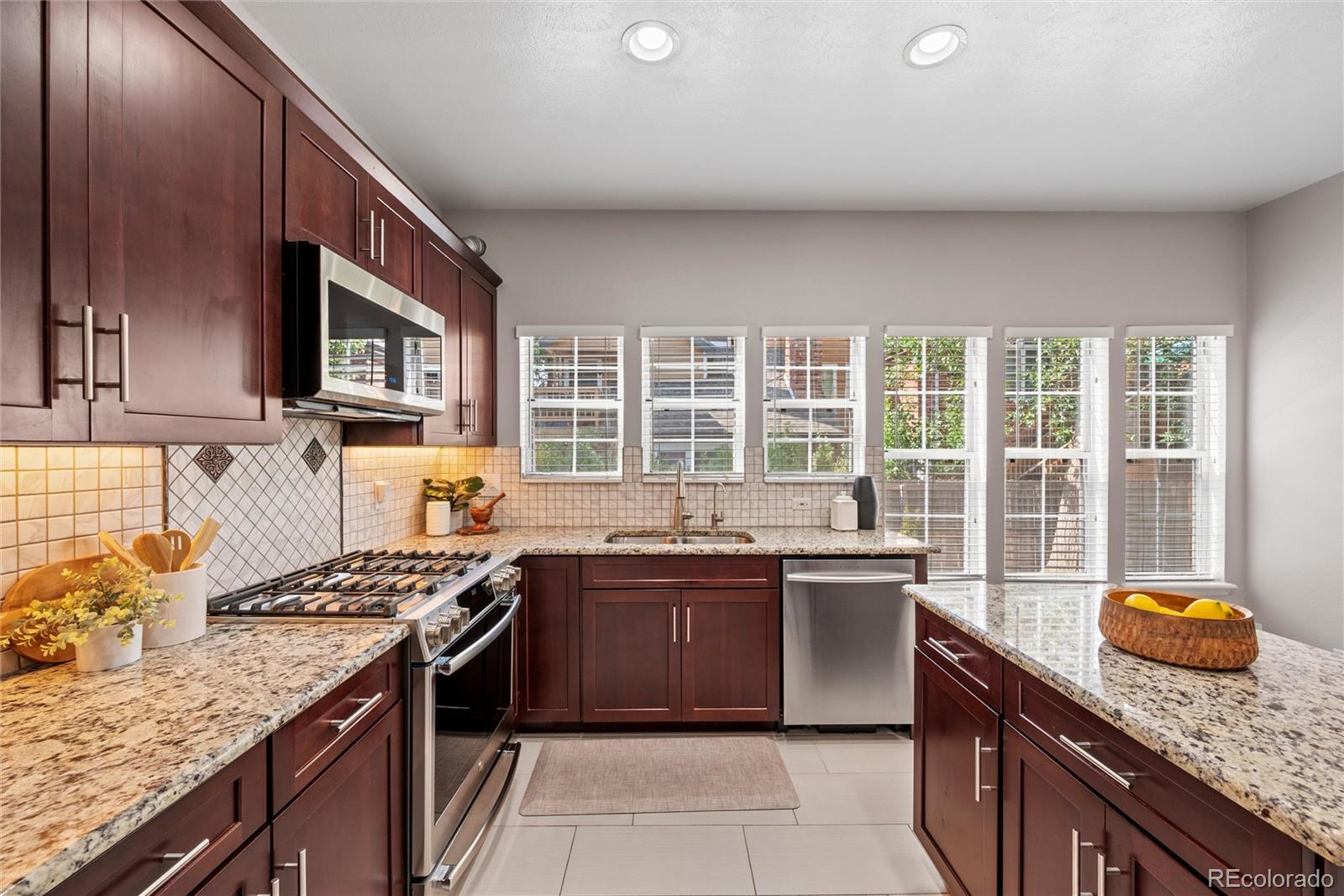 MLS Image #7 for 14192 e chenango place,aurora, Colorado