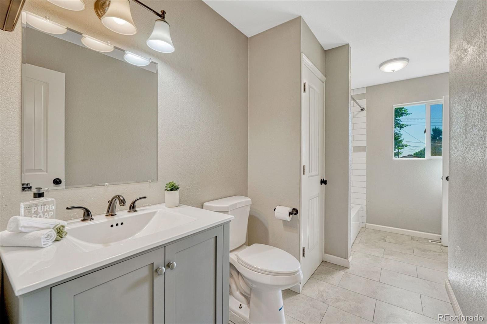 MLS Image #20 for 2011  montezuma drive,colorado springs, Colorado