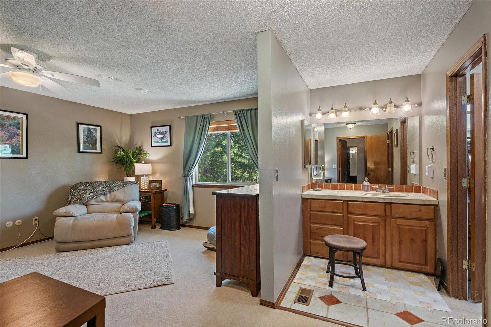 MLS Image #14 for 7921 s cedar street,littleton, Colorado