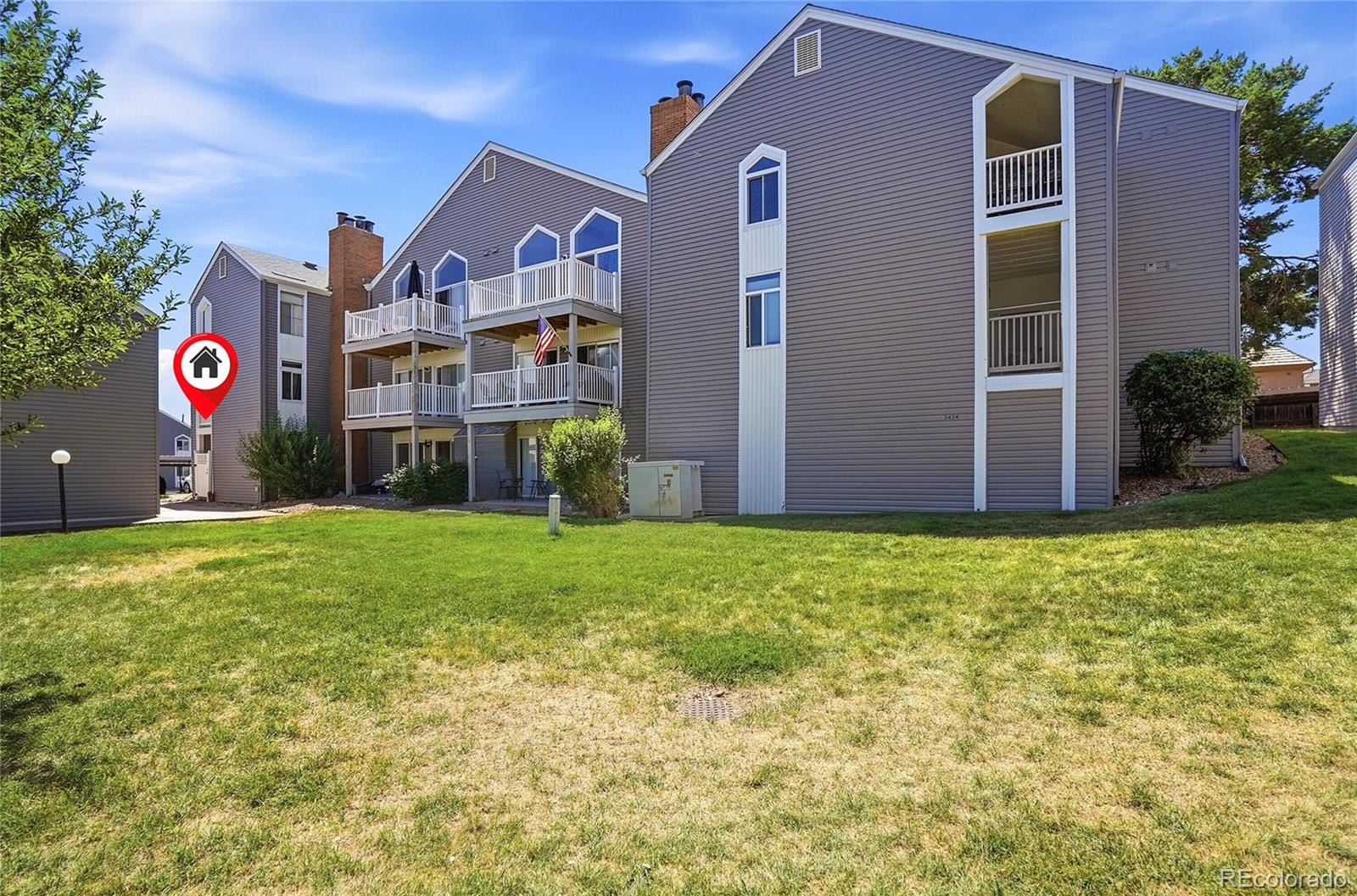 MLS Image #43 for 3436 s locust street,denver, Colorado