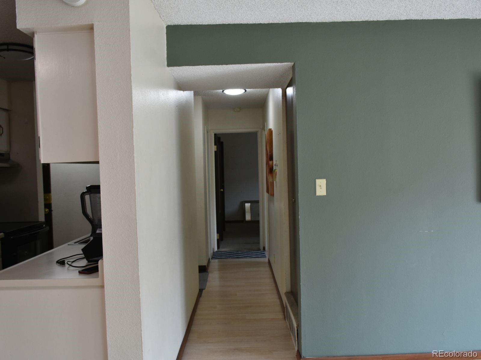 MLS Image #14 for 7335  quincy avenue,denver, Colorado