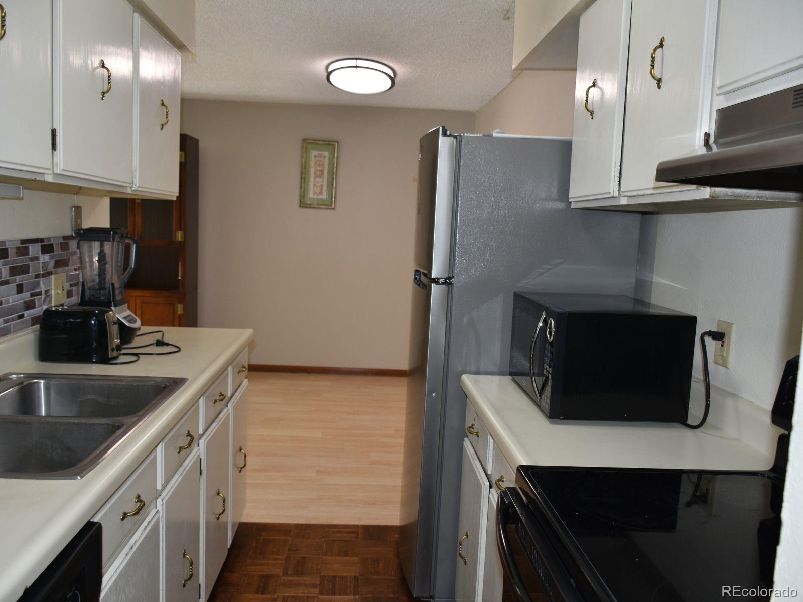 MLS Image #5 for 7335  quincy avenue,denver, Colorado