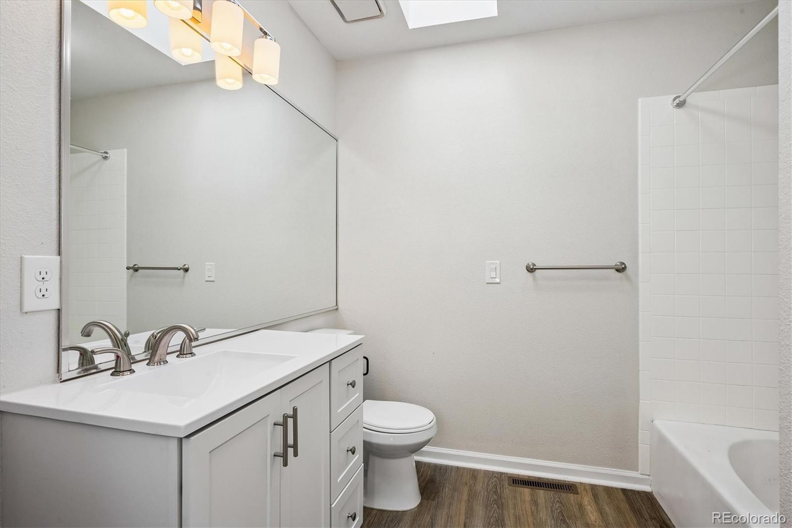 MLS Image #15 for 11601 e cornell circle,aurora, Colorado
