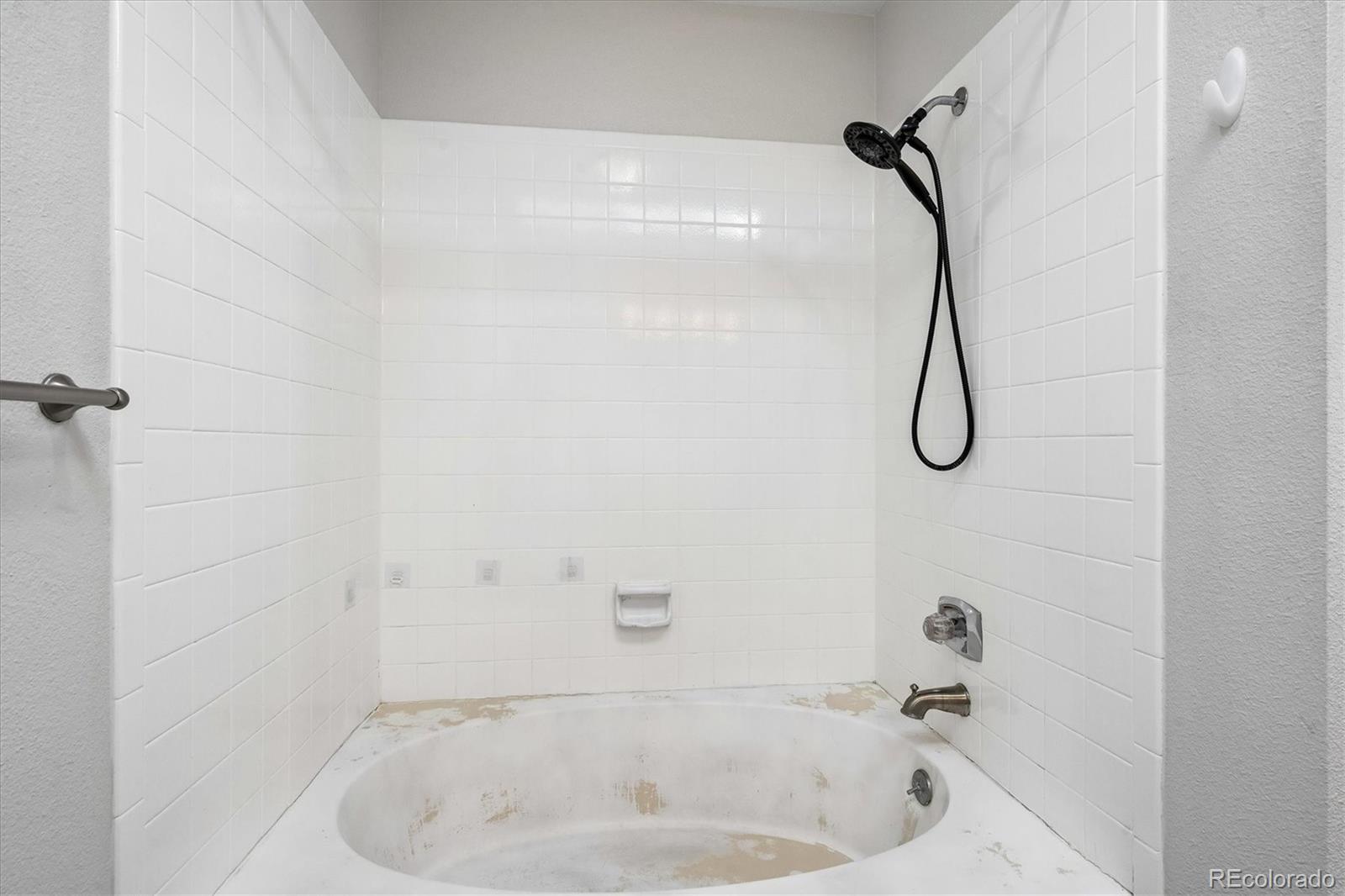 MLS Image #16 for 11601 e cornell circle,aurora, Colorado