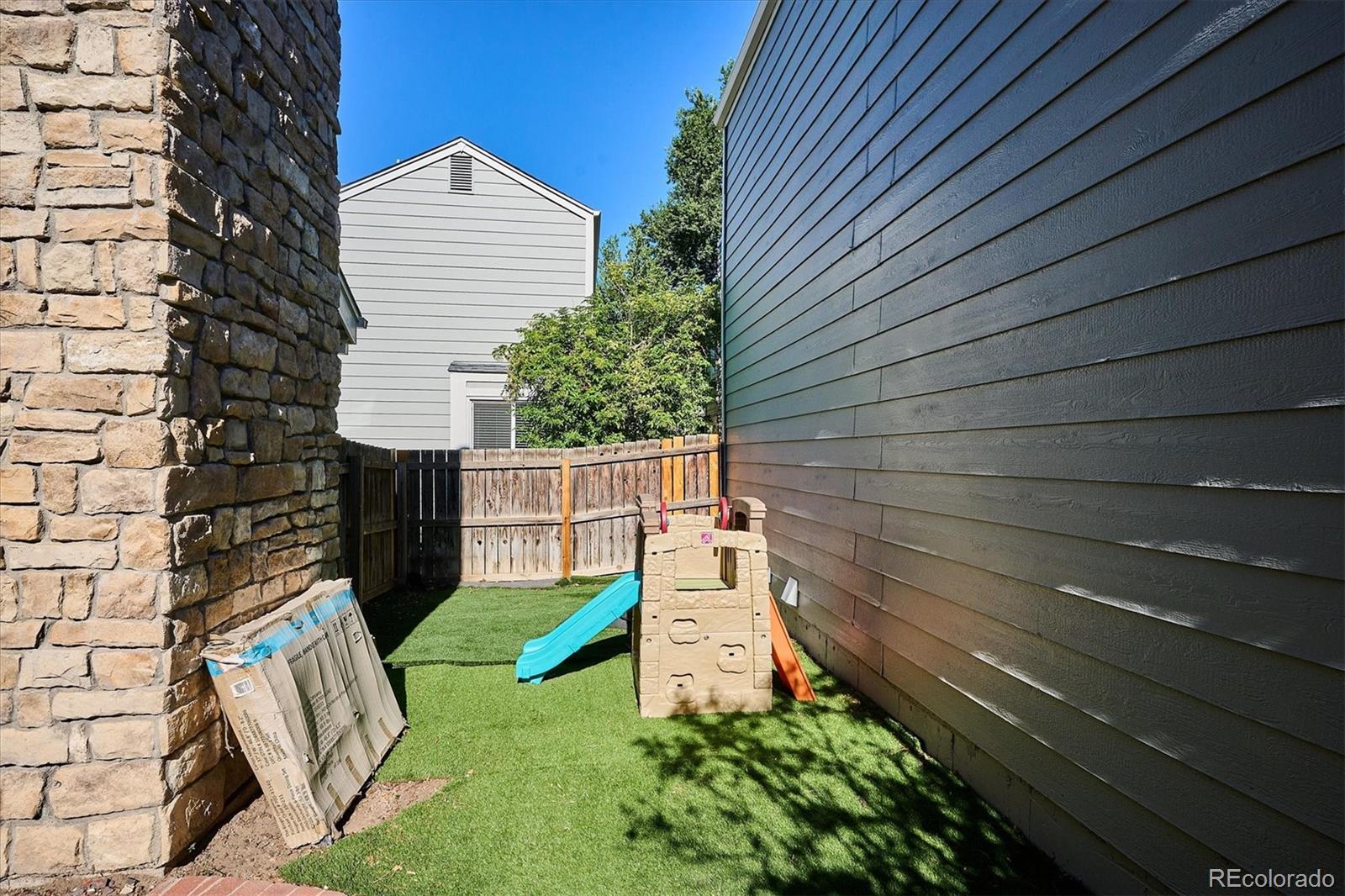 MLS Image #25 for 11601 e cornell circle,aurora, Colorado