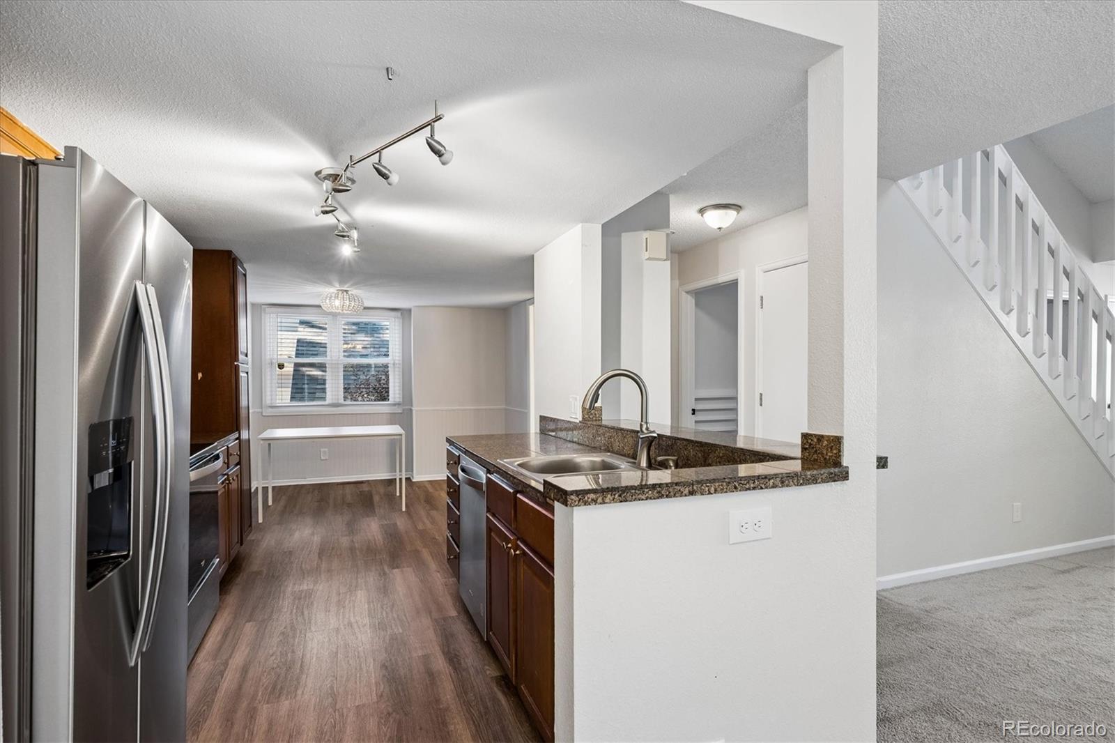 MLS Image #7 for 11601 e cornell circle,aurora, Colorado