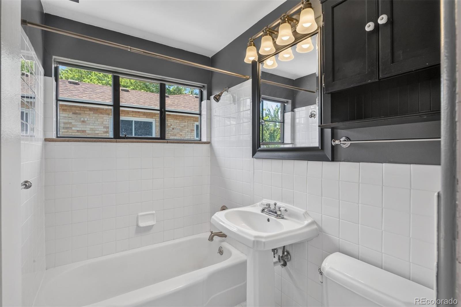 MLS Image #15 for 1211  jasmine street,denver, Colorado