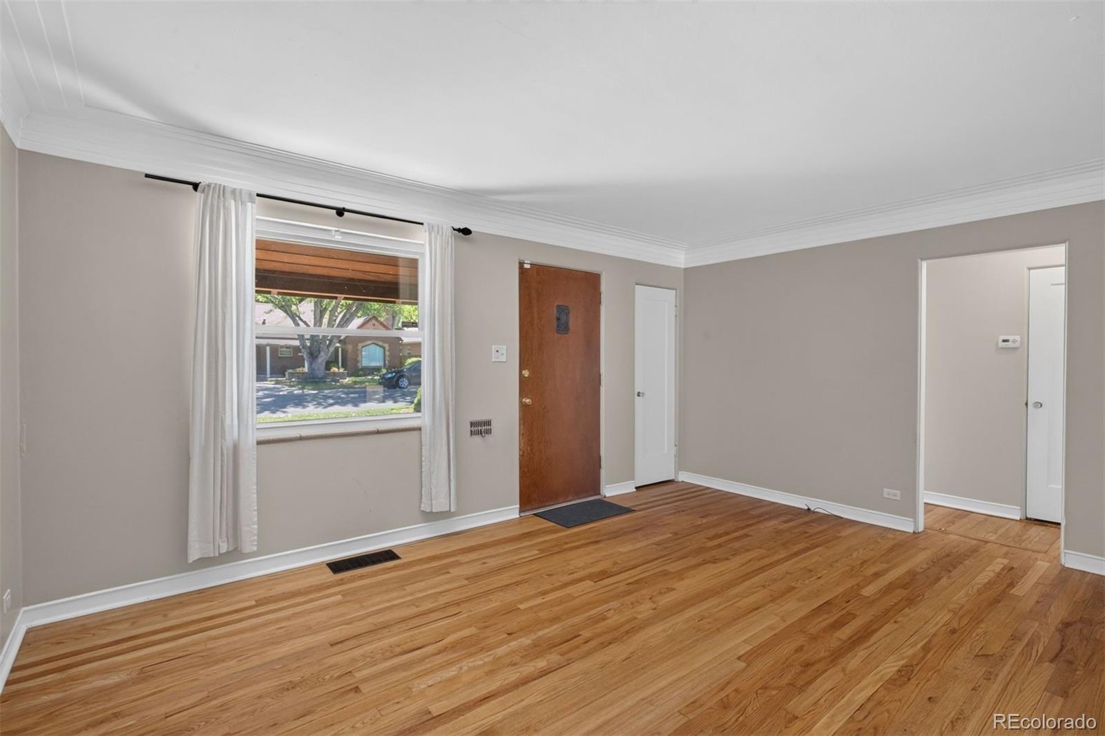 MLS Image #3 for 1211  jasmine street,denver, Colorado