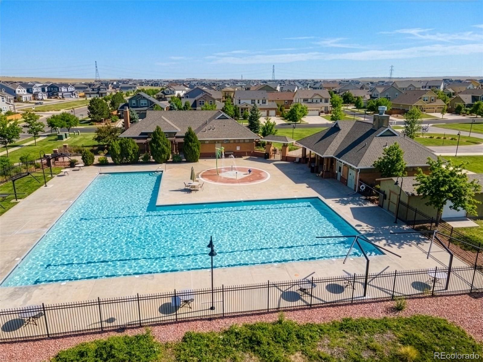 MLS Image #39 for 26265 e canal place,aurora, Colorado