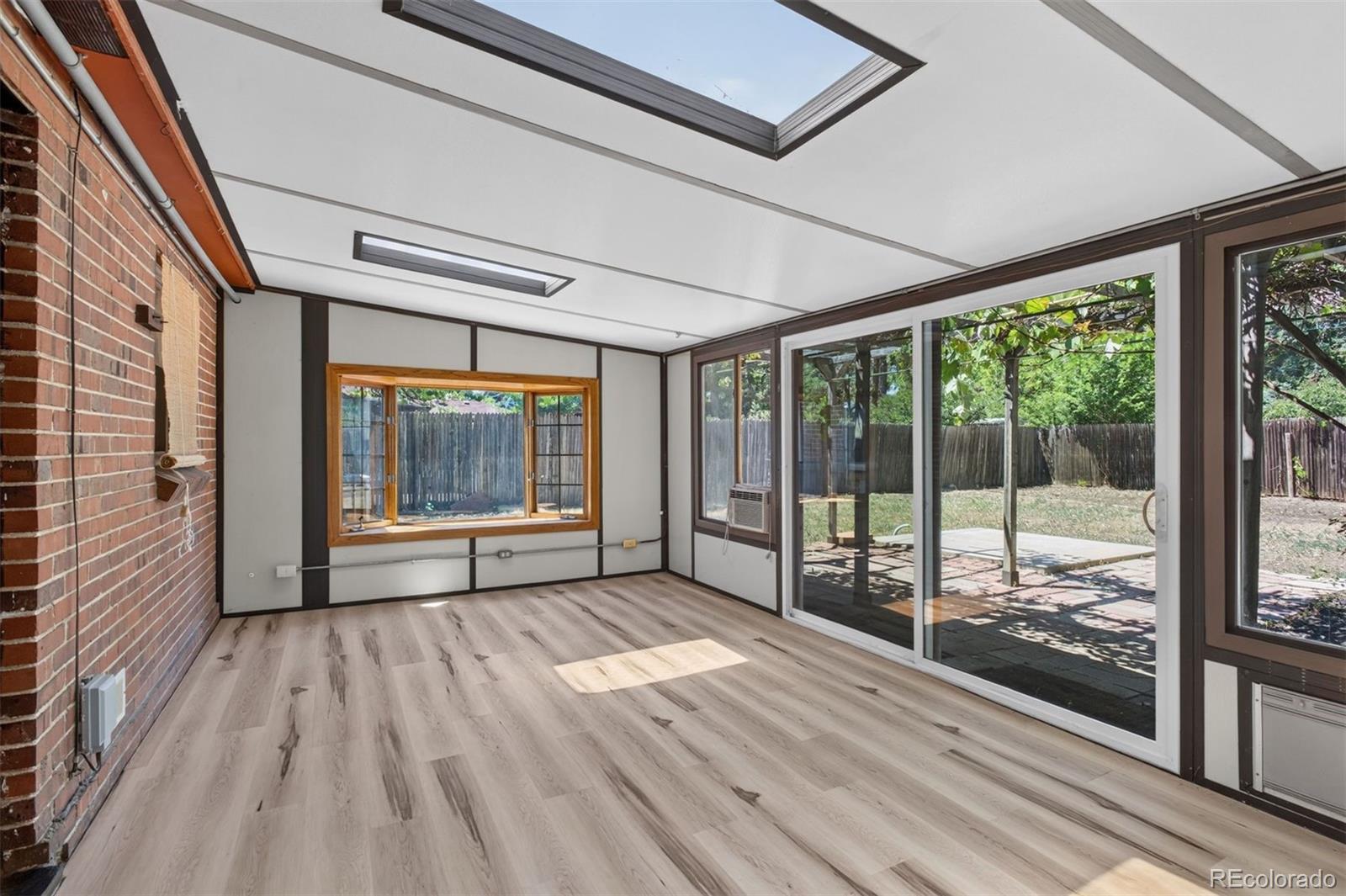 MLS Image #10 for 1219  jasmine street,denver, Colorado