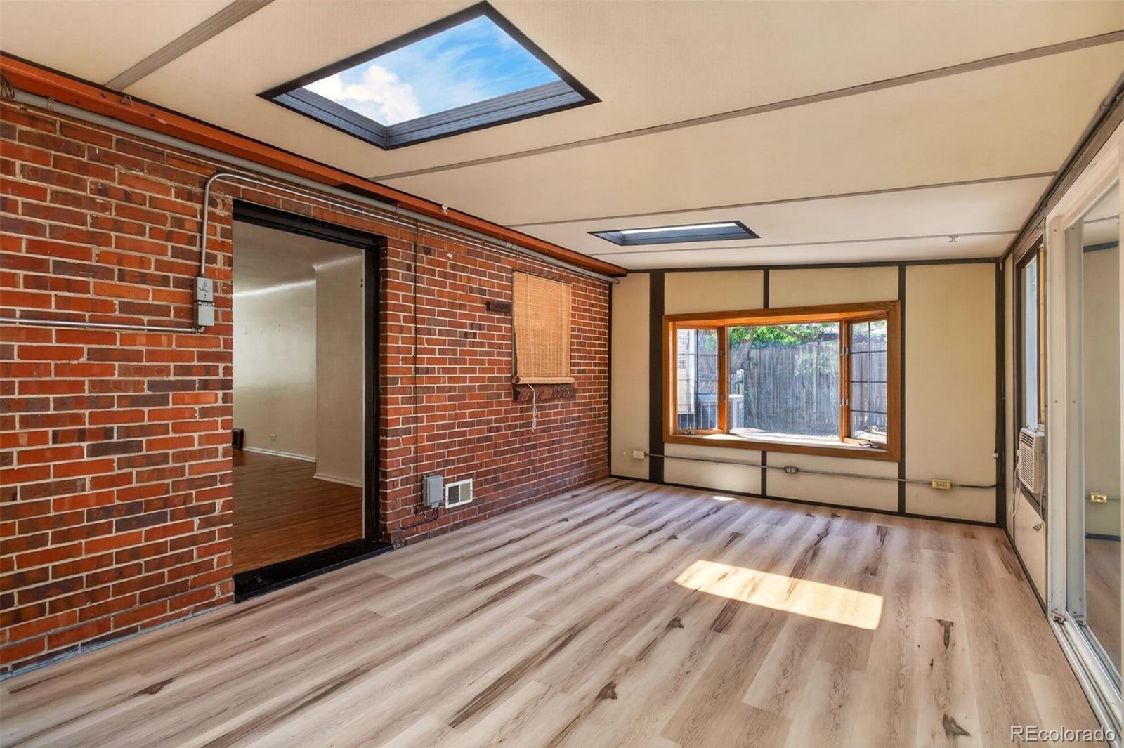 MLS Image #11 for 1219  jasmine street,denver, Colorado