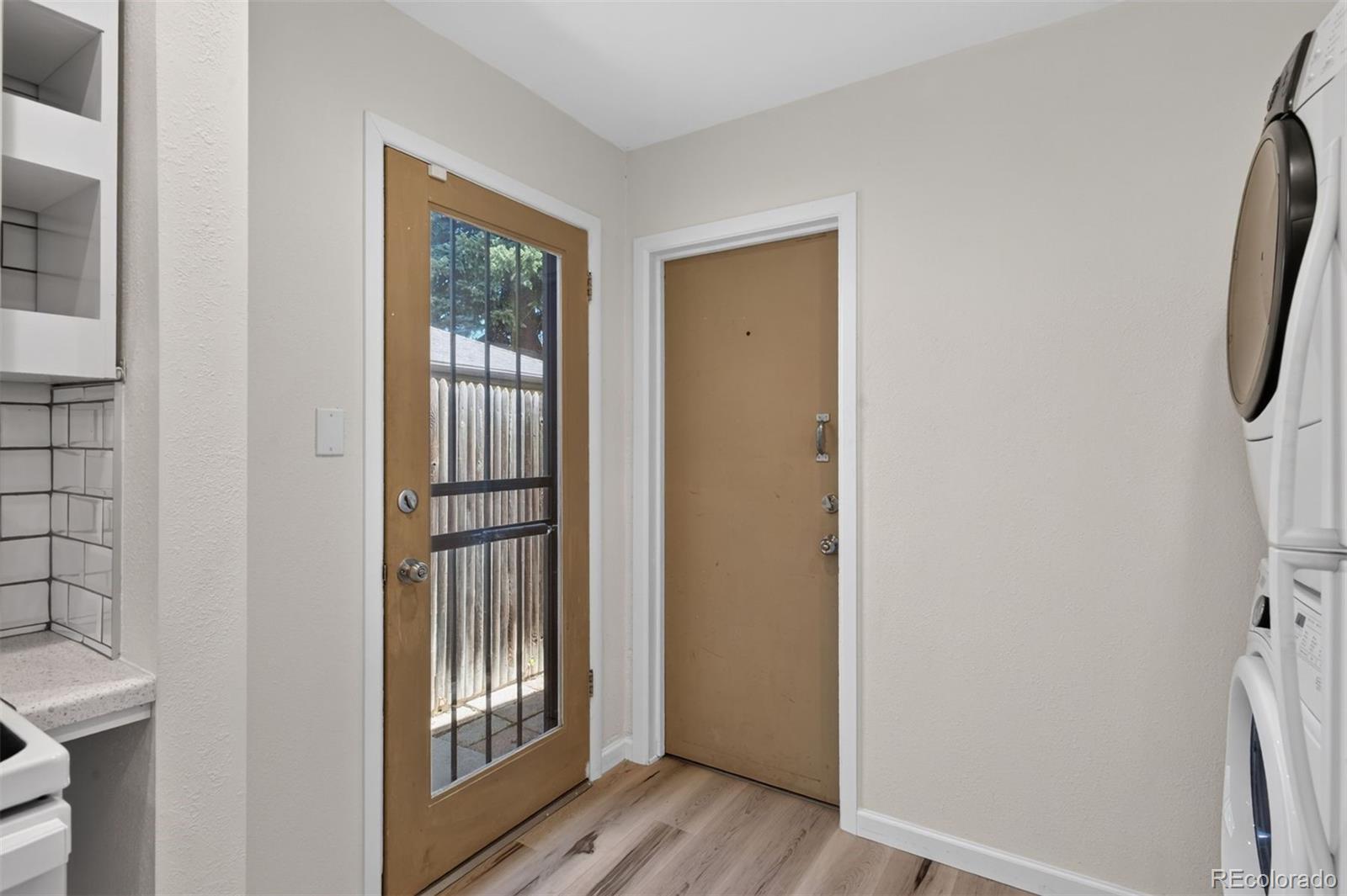 MLS Image #9 for 1219  jasmine street,denver, Colorado