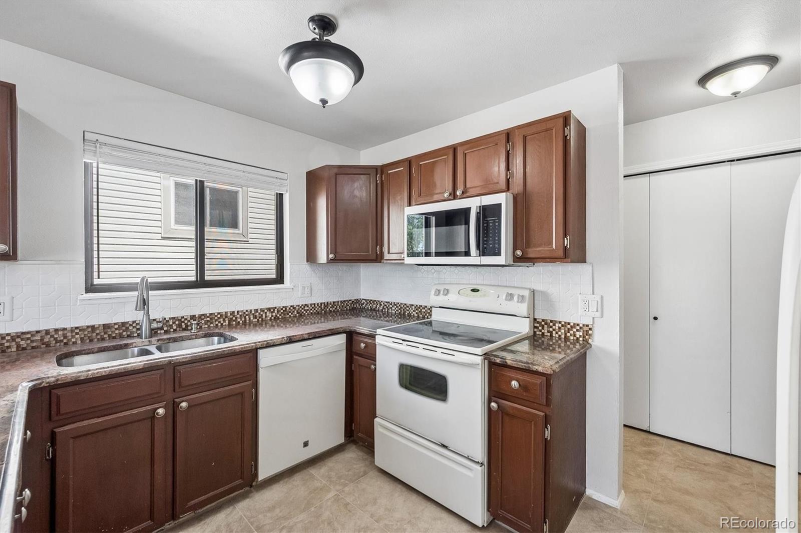 MLS Image #9 for 18956 e mercer drive,aurora, Colorado