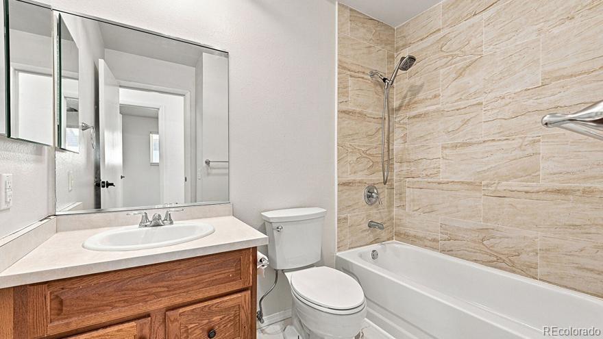 MLS Image #9 for 3748 s mission parkway,aurora, Colorado