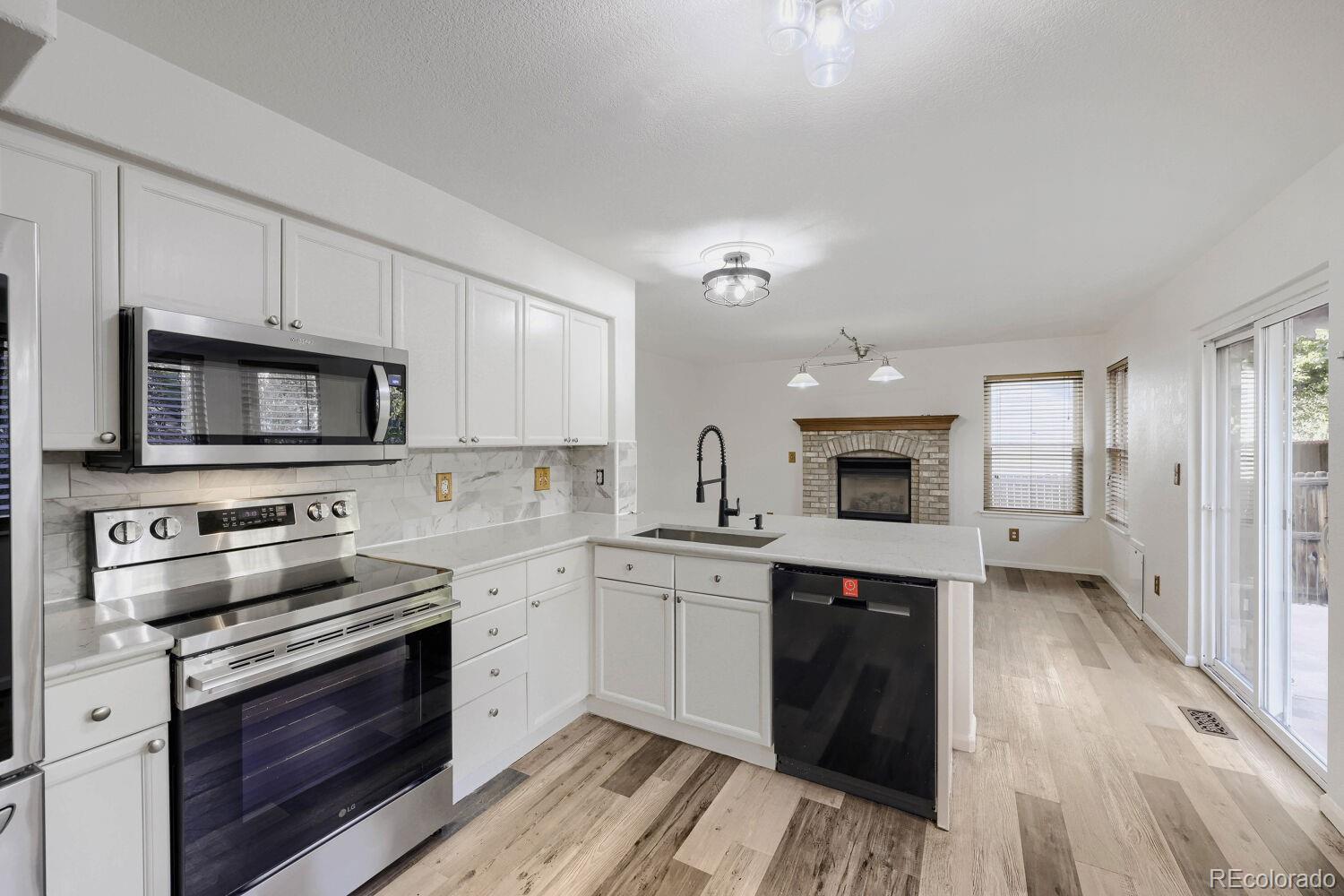 MLS Image #13 for 4324  ceylon court,denver, Colorado