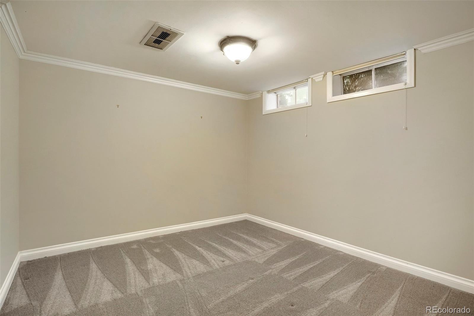 MLS Image #22 for 1317 s saint paul street,denver, Colorado