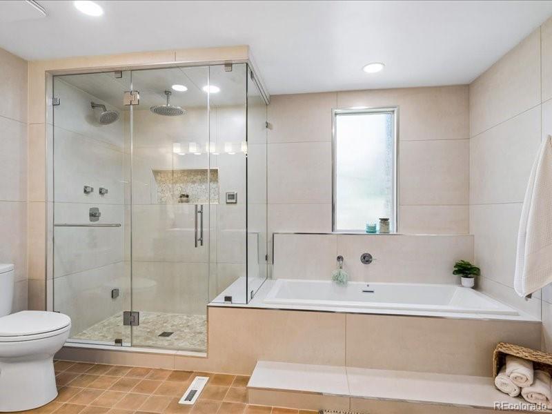 MLS Image #21 for 7566 s willow way,centennial, Colorado