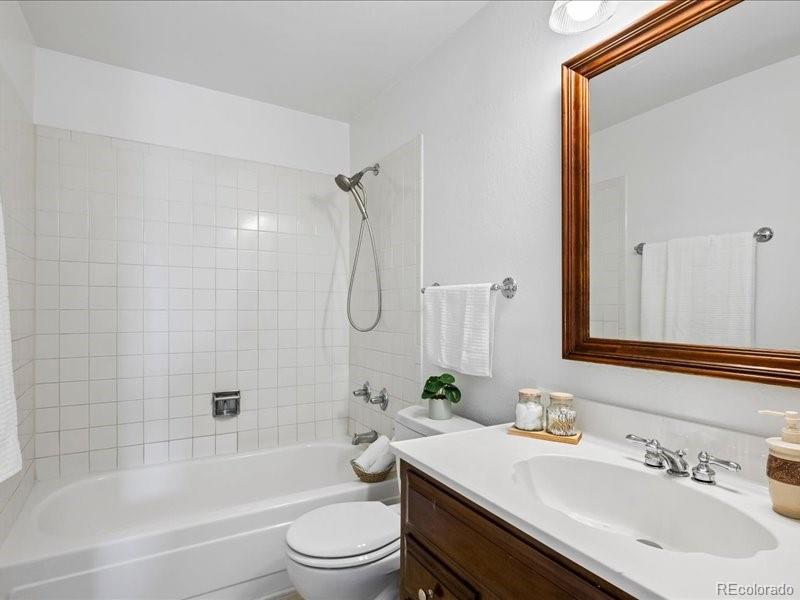 MLS Image #26 for 7566 s willow way,centennial, Colorado