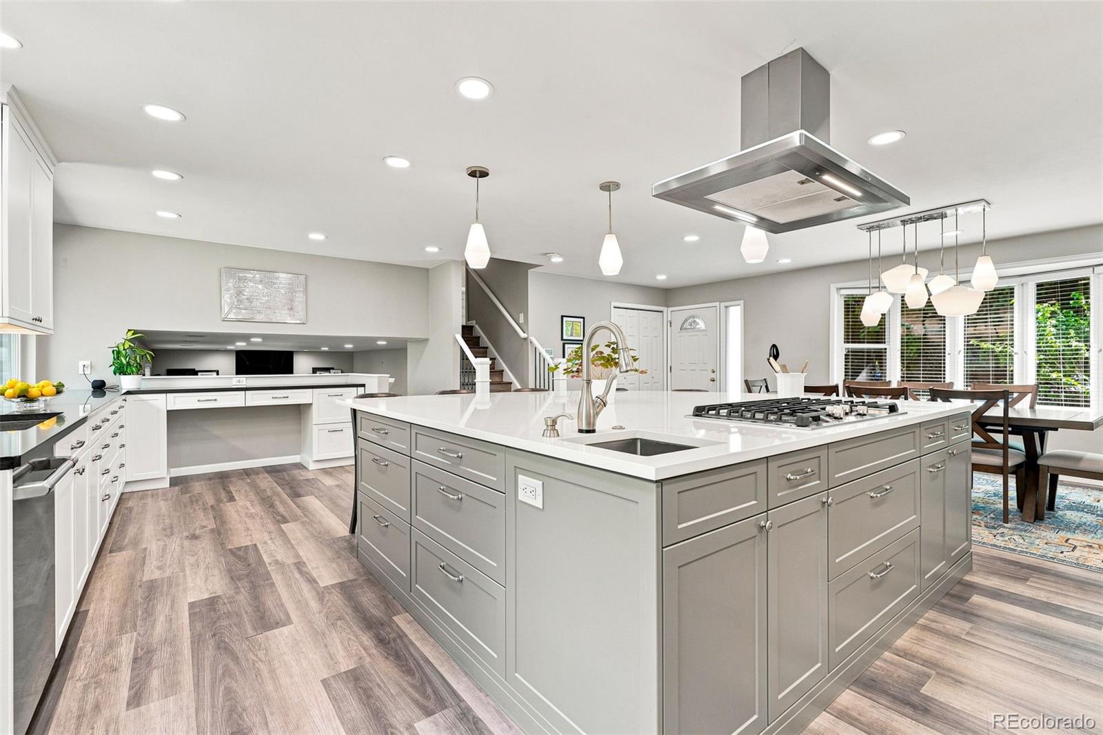 MLS Image #10 for 7807 s poplar way,centennial, Colorado
