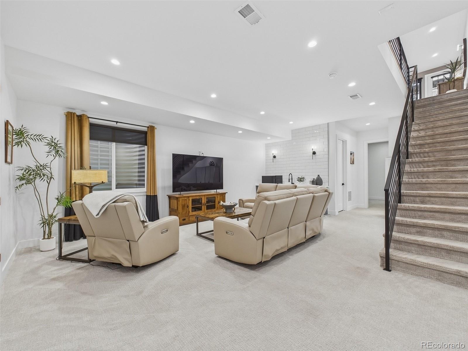 MLS Image #27 for 1286 s pennsylvania street ,denver, Colorado
