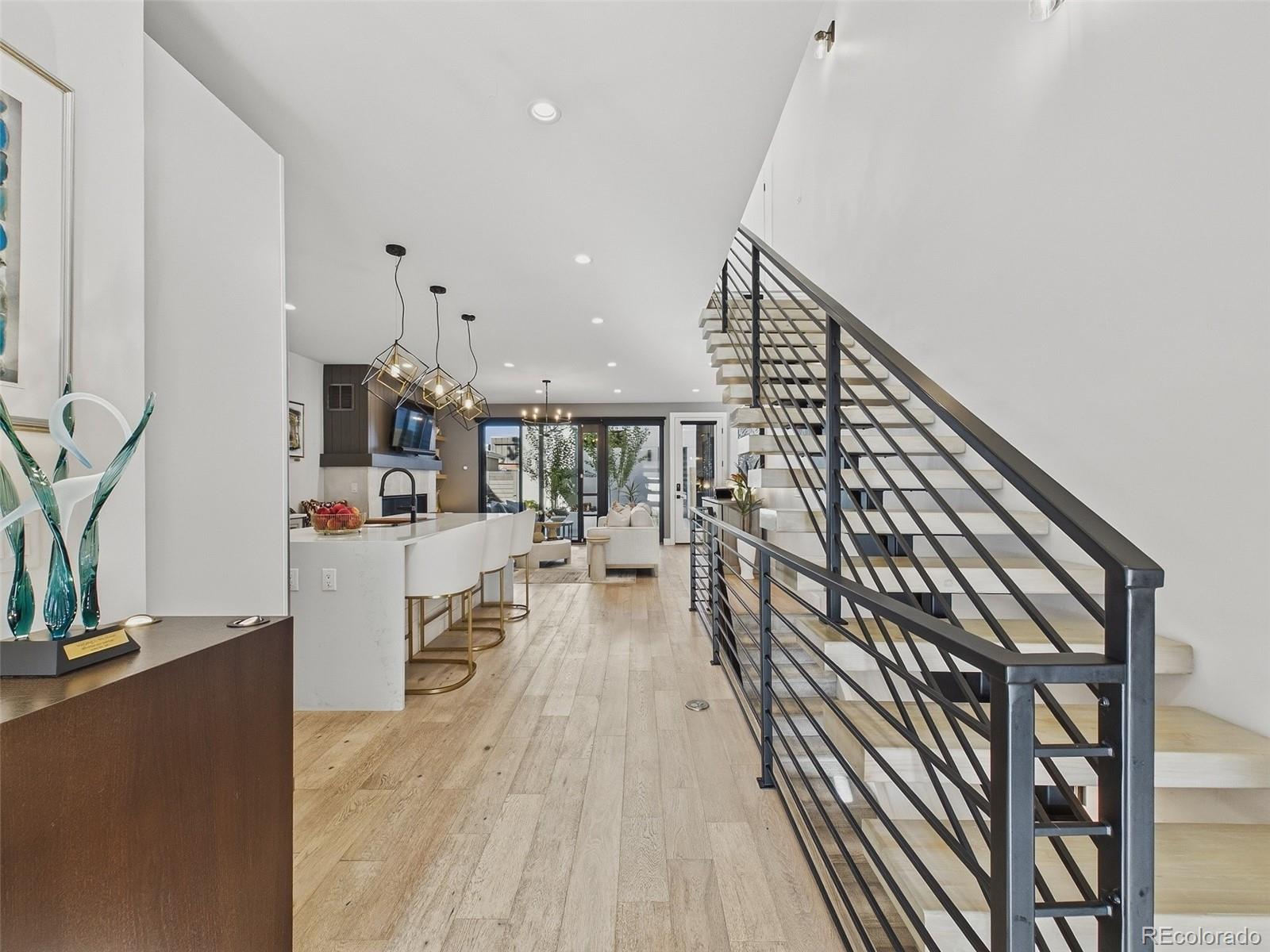 MLS Image #7 for 1286 s pennsylvania street ,denver, Colorado