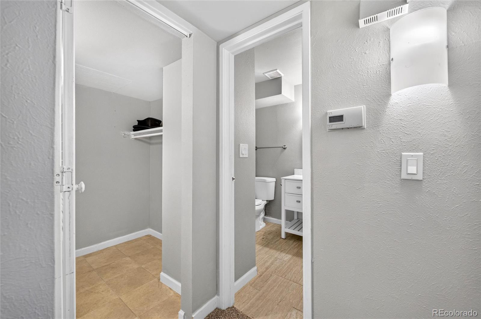 MLS Image #15 for 3653 s sheridan boulevard,denver, Colorado