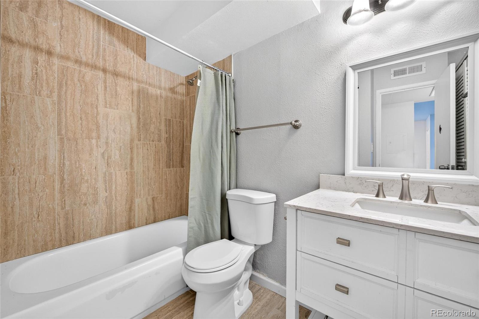 MLS Image #16 for 3653 s sheridan boulevard,denver, Colorado