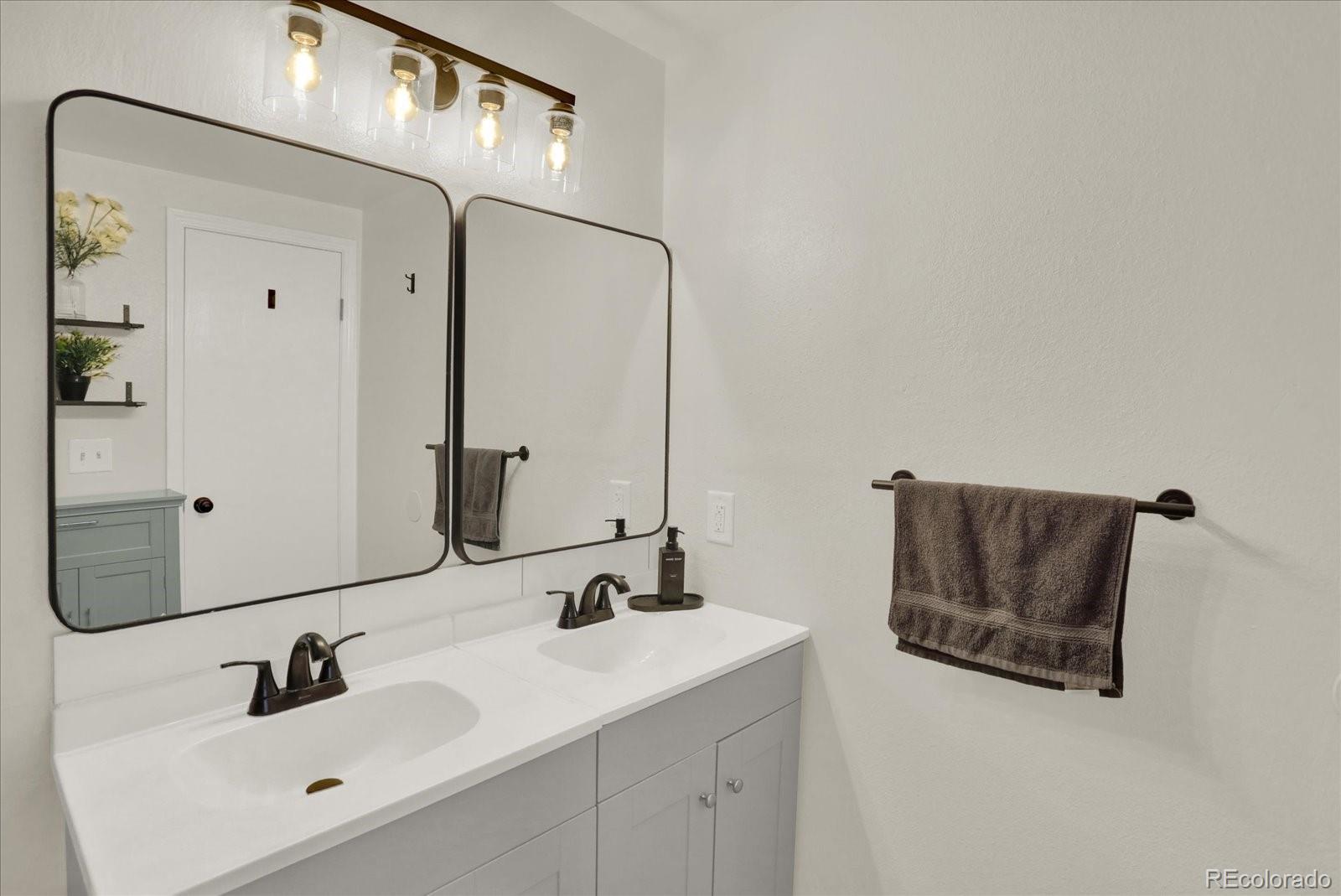 MLS Image #10 for 3528 s depew street,denver, Colorado