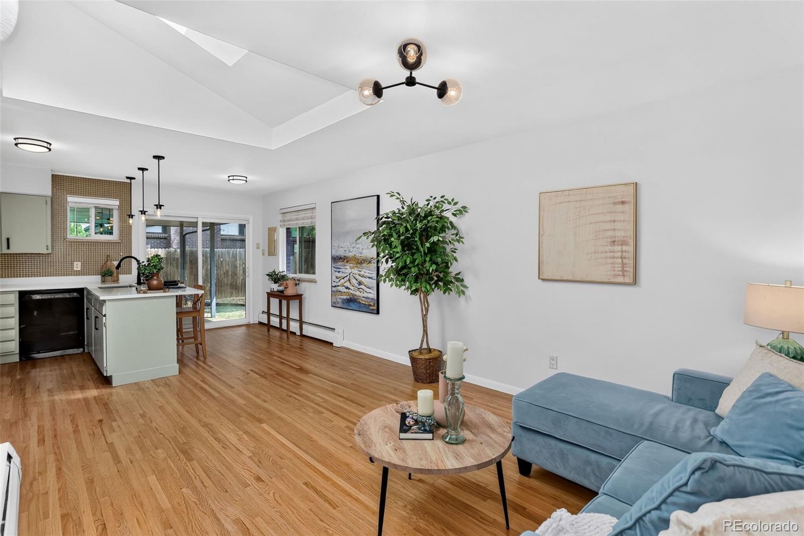 MLS Image #13 for 2140 e columbia place,denver, Colorado