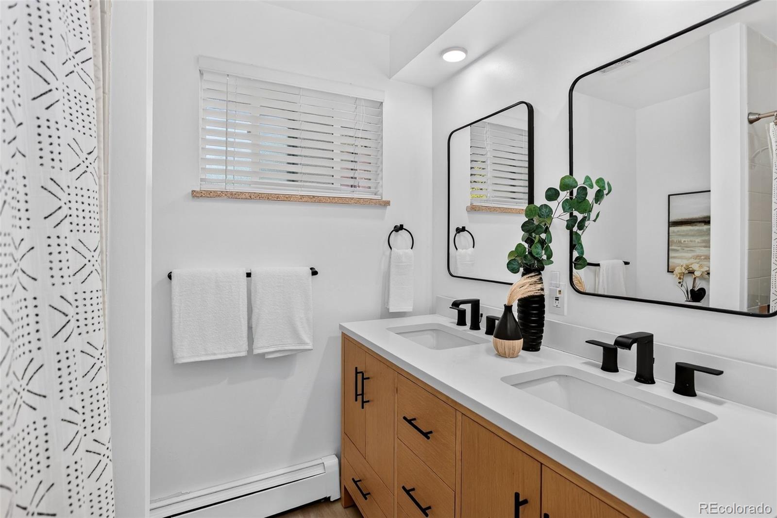 MLS Image #23 for 2140 e columbia place,denver, Colorado