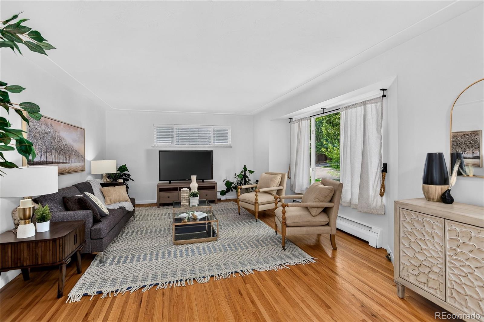 MLS Image #4 for 2140 e columbia place,denver, Colorado