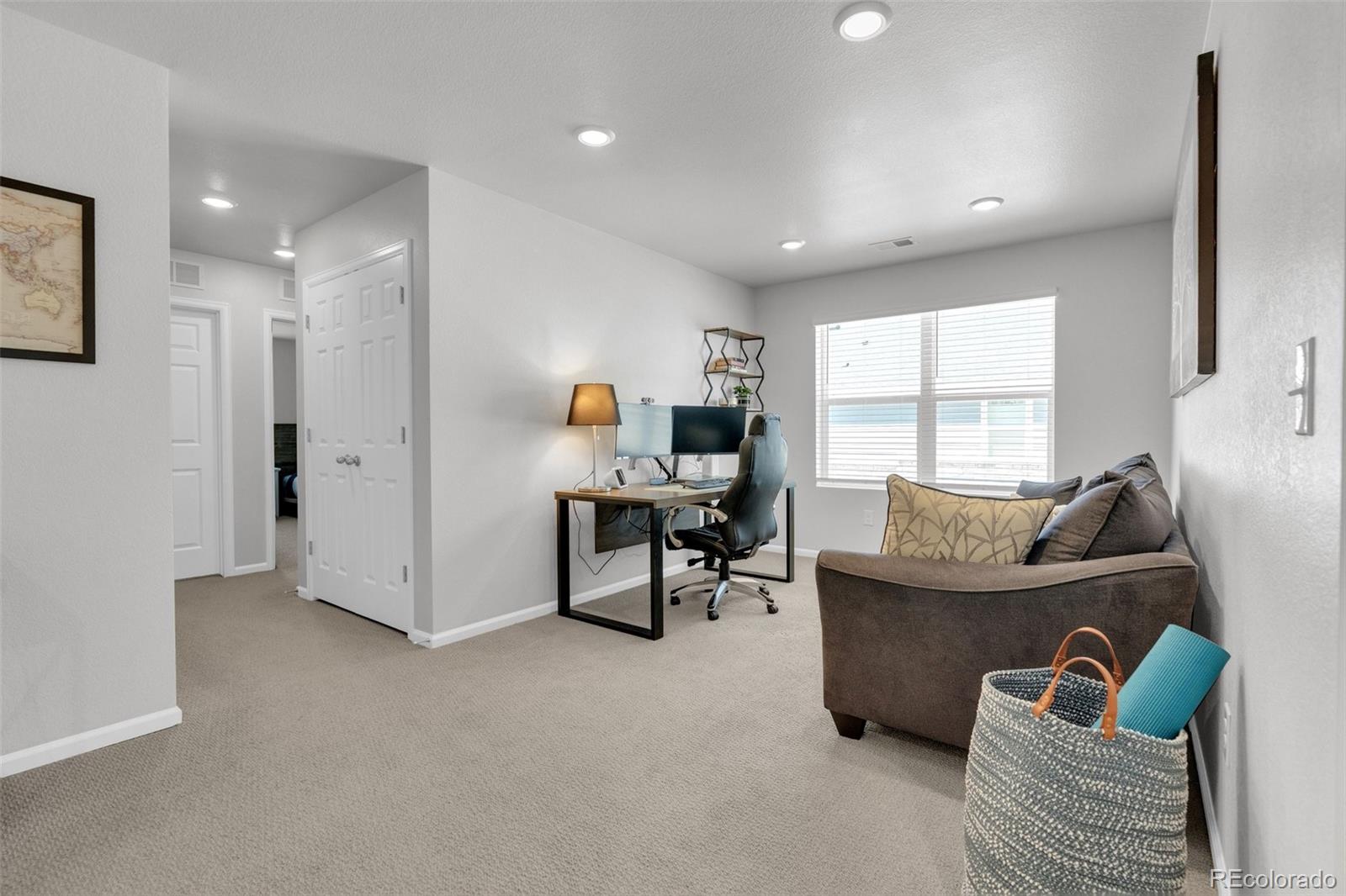 MLS Image #14 for 22150 e 8th avenue,aurora, Colorado
