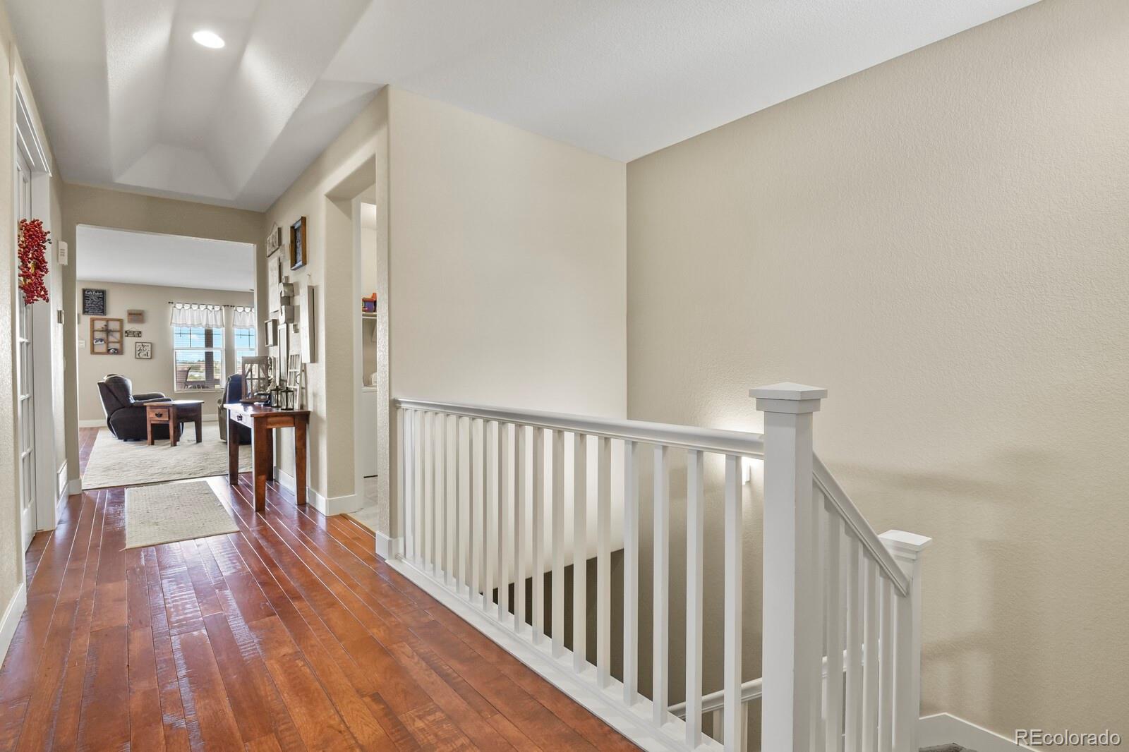 MLS Image #4 for 8045 s elk court,aurora, Colorado