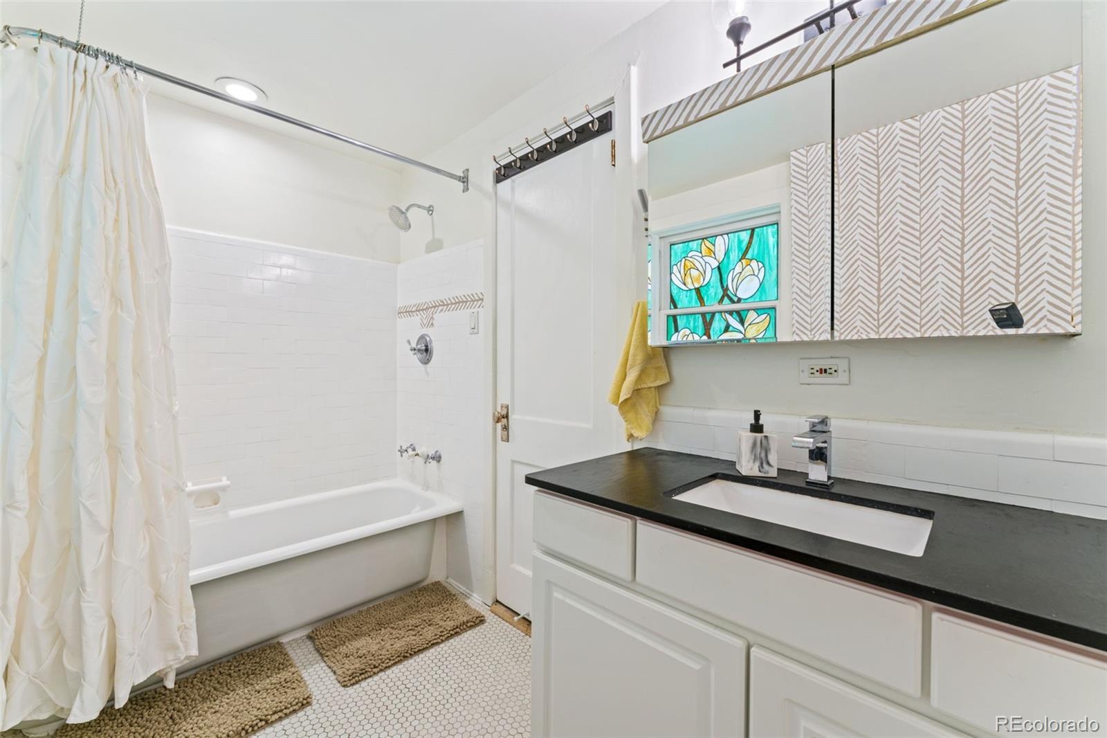 MLS Image #24 for 1515 e 9th avenue,denver, Colorado