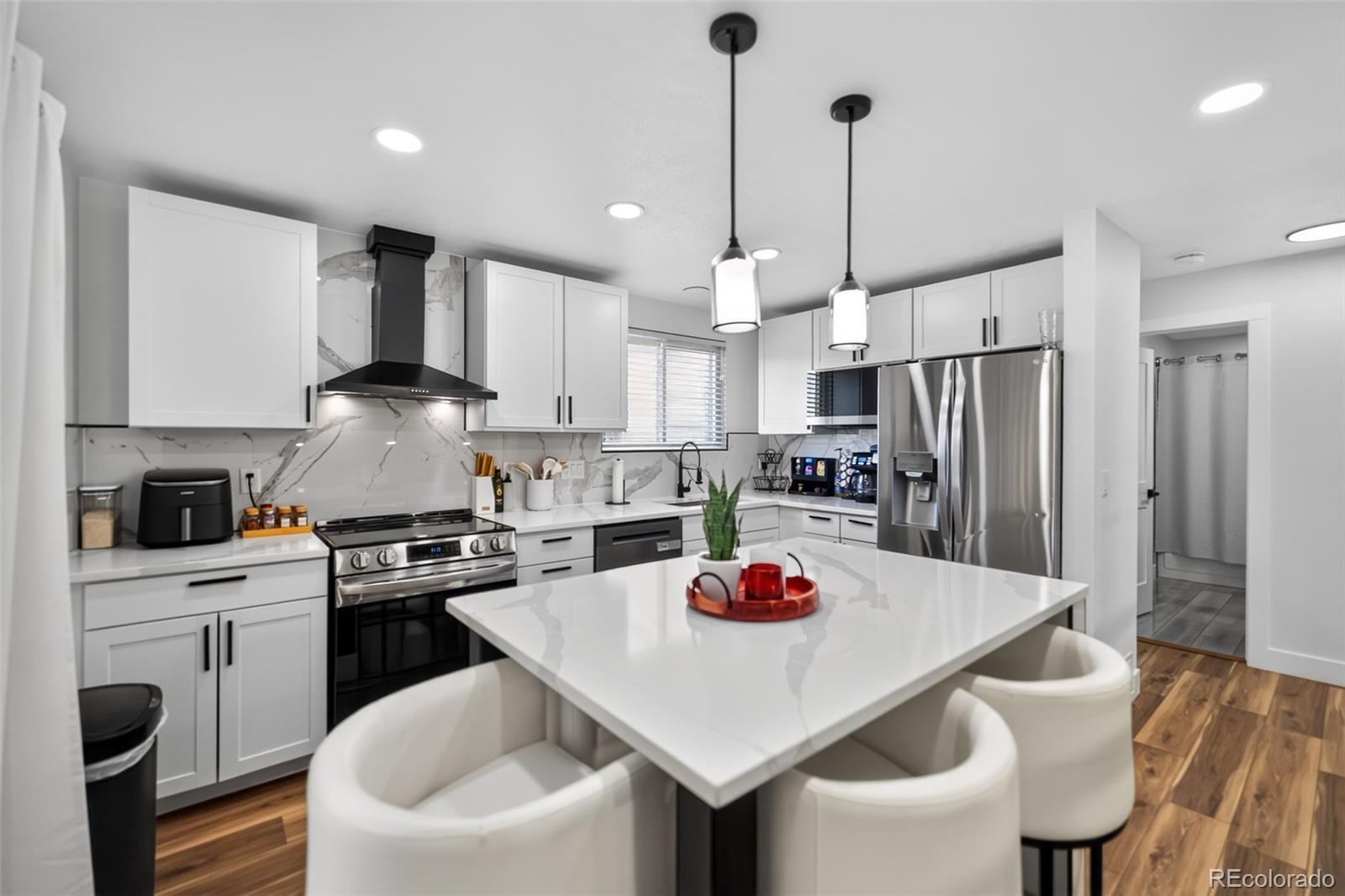 MLS Image #7 for 17990 e cornell drive,aurora, Colorado