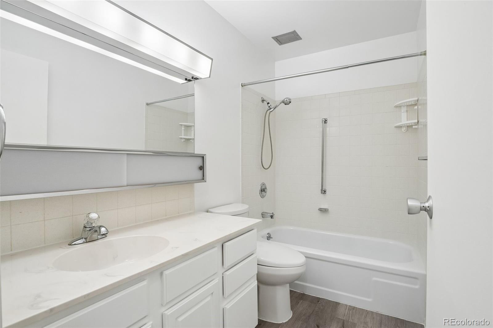 MLS Image #29 for 9655 e center avenue,denver, Colorado