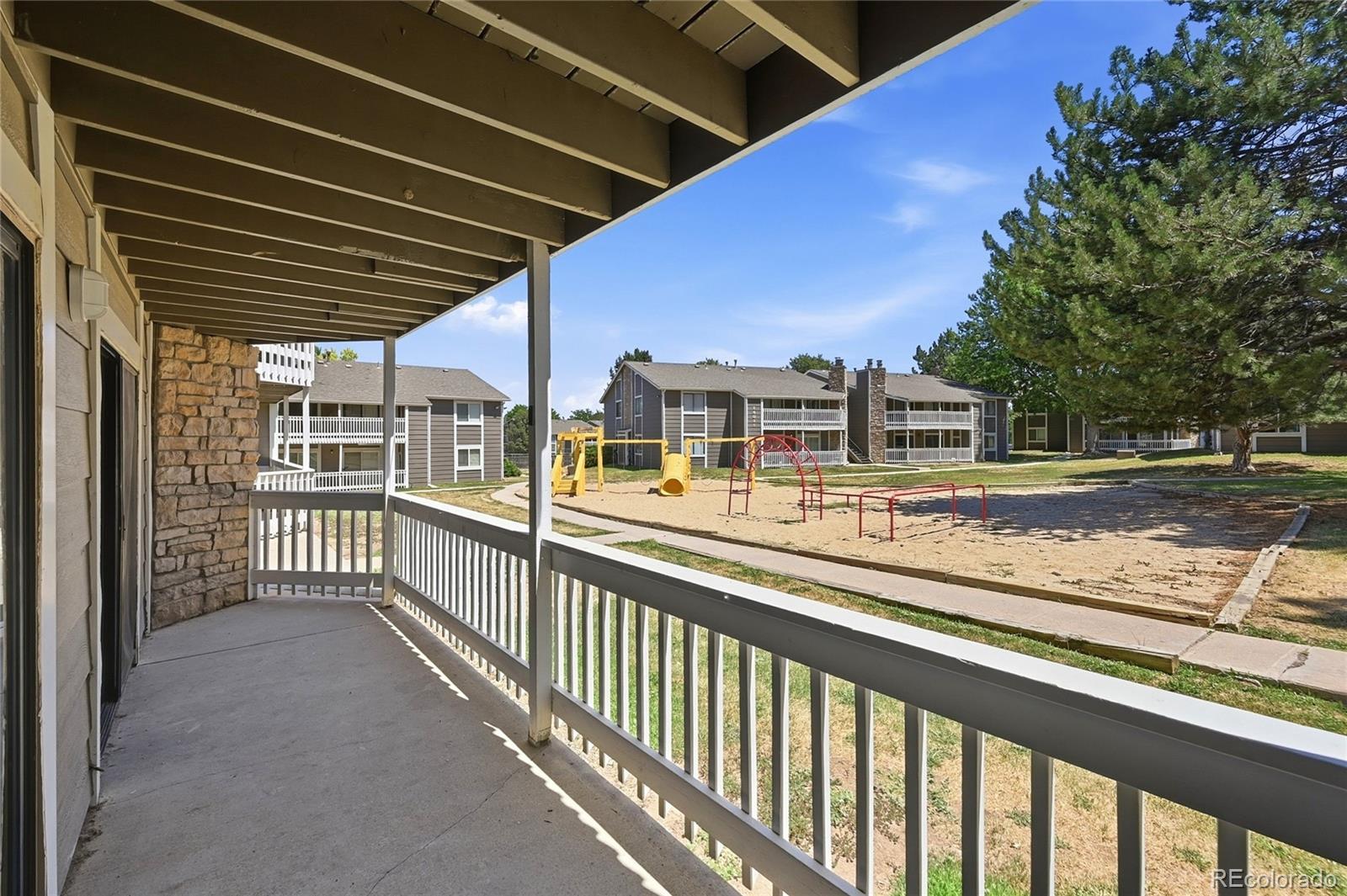 MLS Image #12 for 18034 e ohio avenue,aurora, Colorado