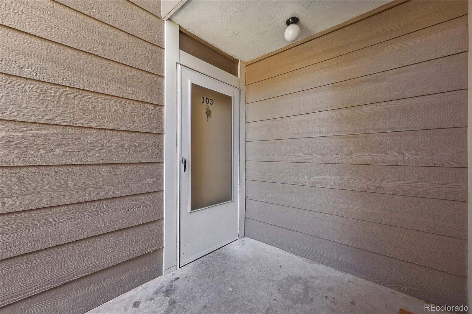 MLS Image #15 for 18034 e ohio avenue,aurora, Colorado