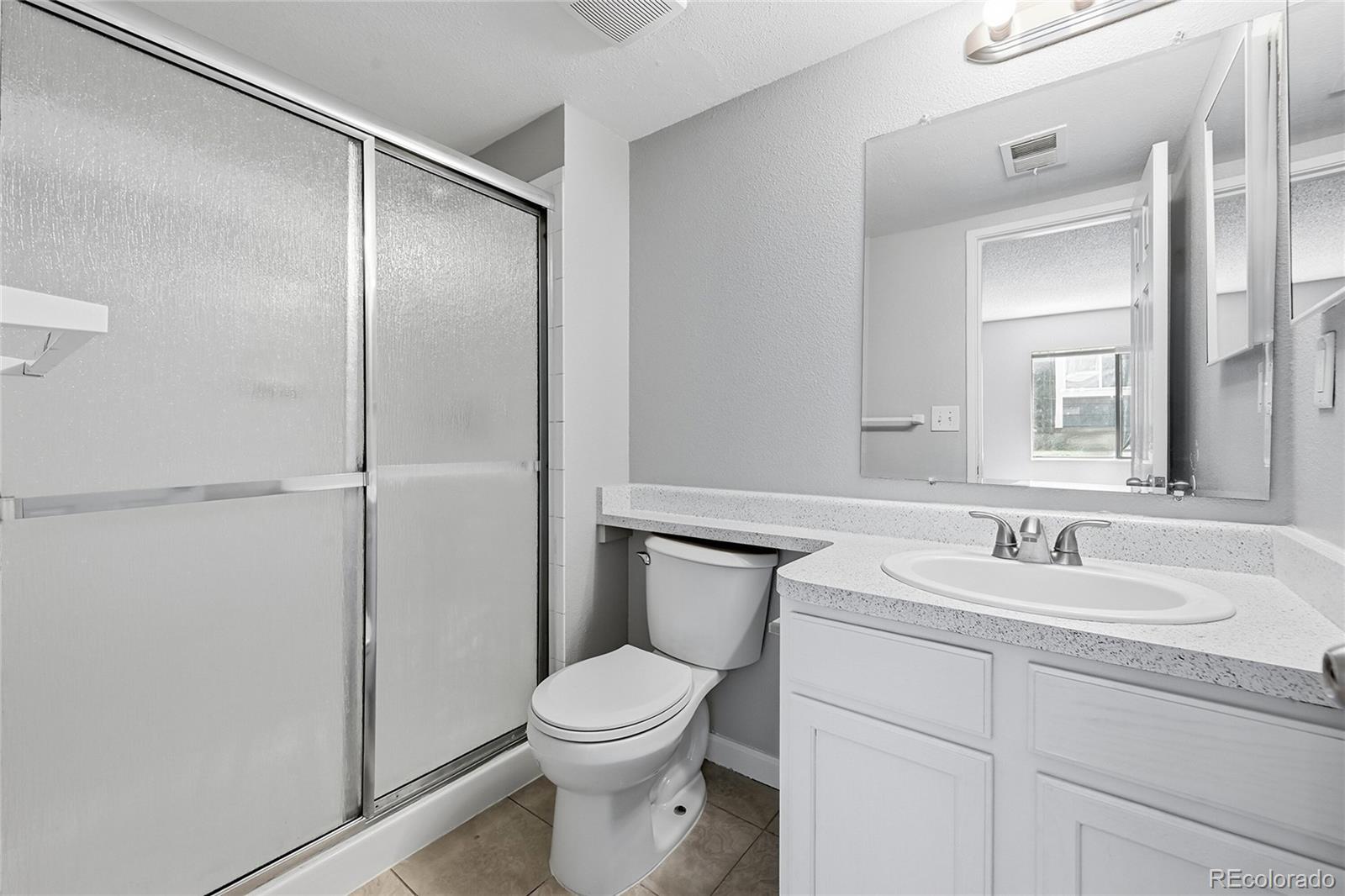 MLS Image #7 for 18034 e ohio avenue,aurora, Colorado