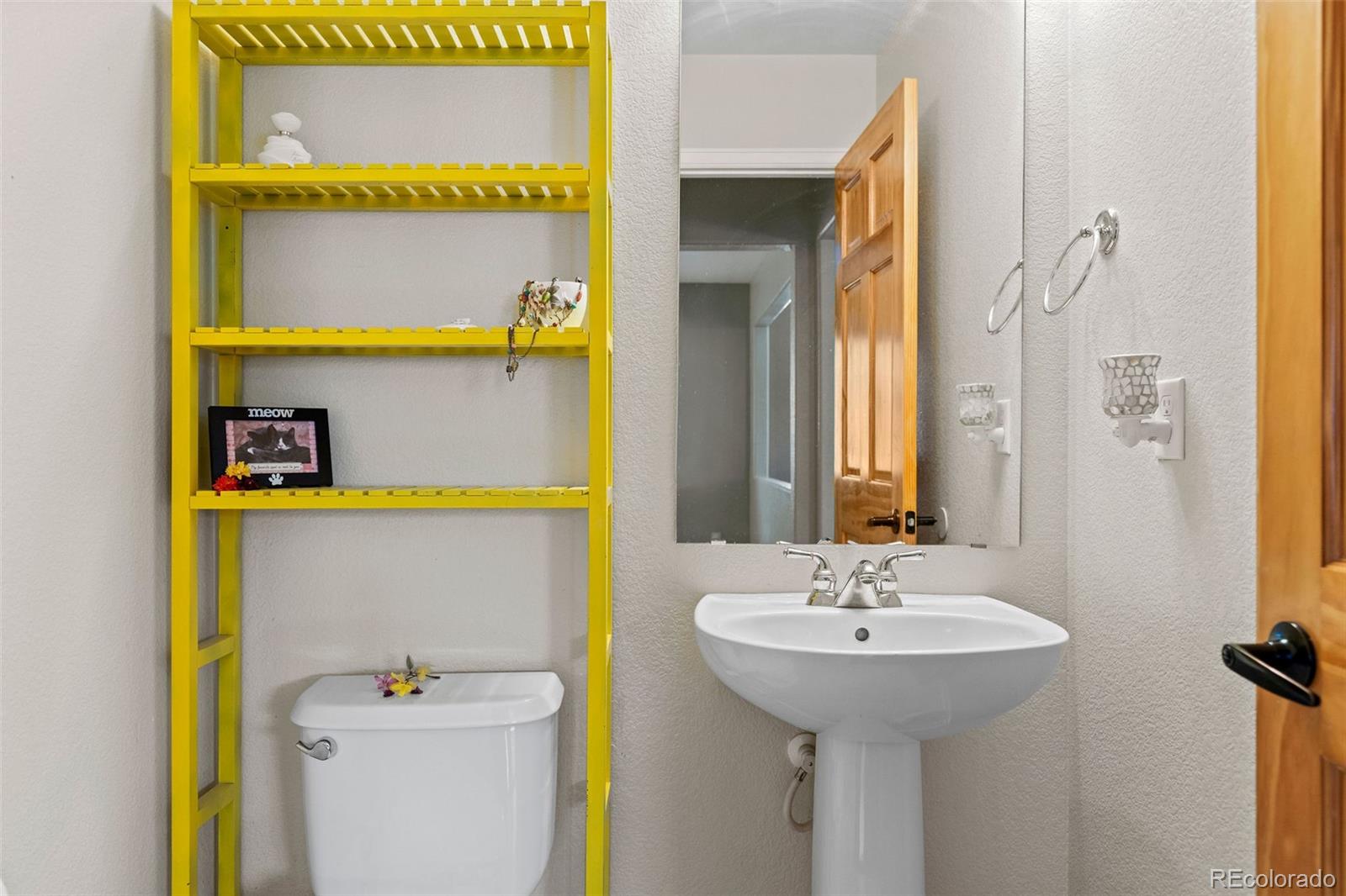 MLS Image #15 for 6491 s ouray street,aurora, Colorado