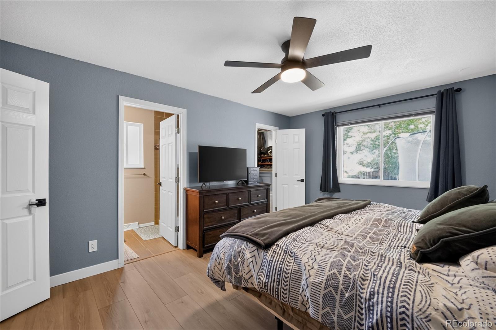 MLS Image #13 for 10579 w warren drive,denver, Colorado