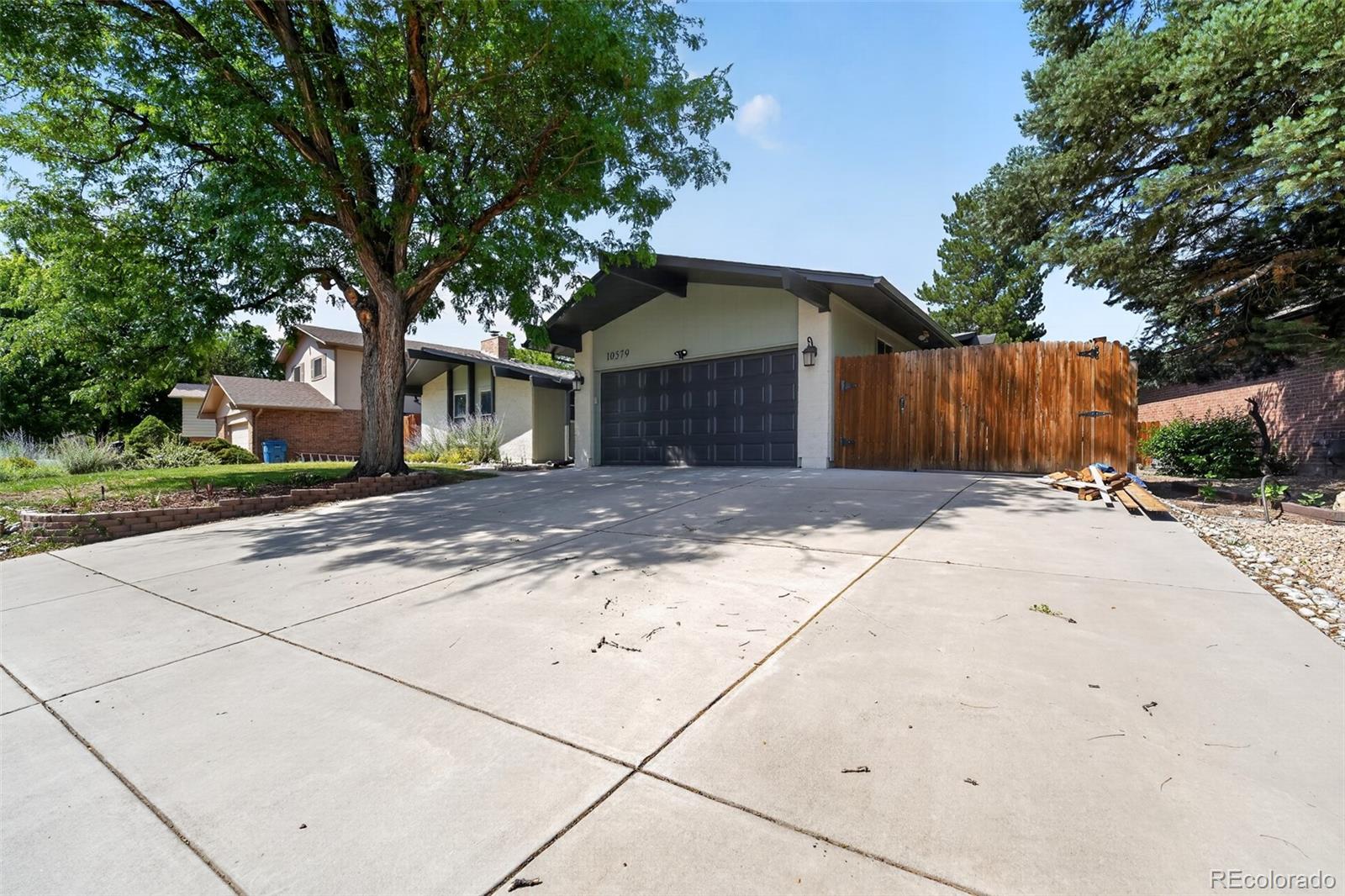 MLS Image #32 for 10579 w warren drive,denver, Colorado